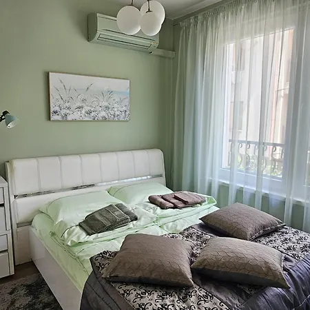 Bright - & Business Apartament *