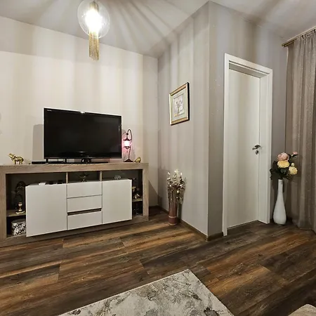 Bright - & Business Apartament *