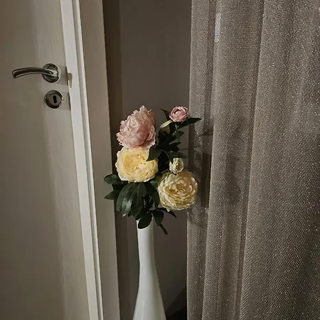 Bright - & Business Апартамент София