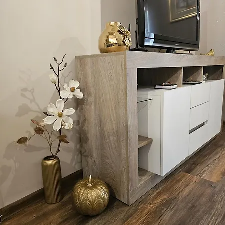 Bright - & Business *