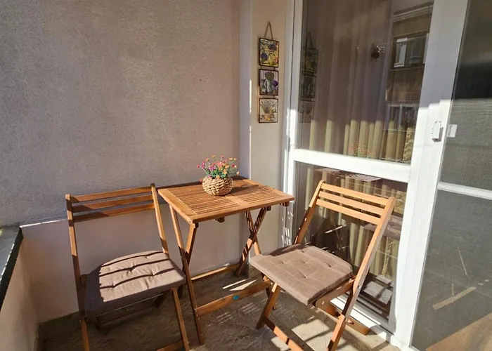 Διαμέρισμα Bright - & Business