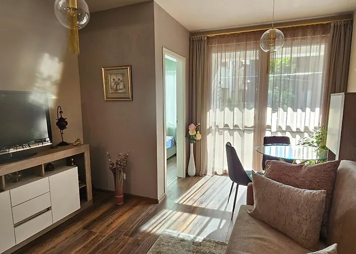 דירה Bright - & Business