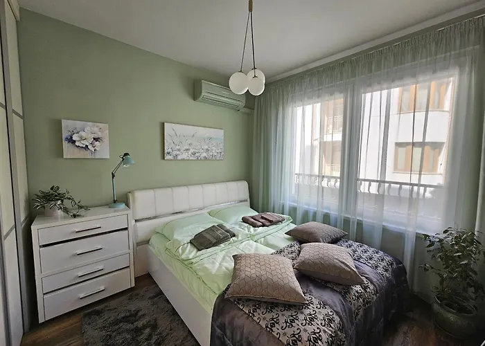 Bright - & Business *