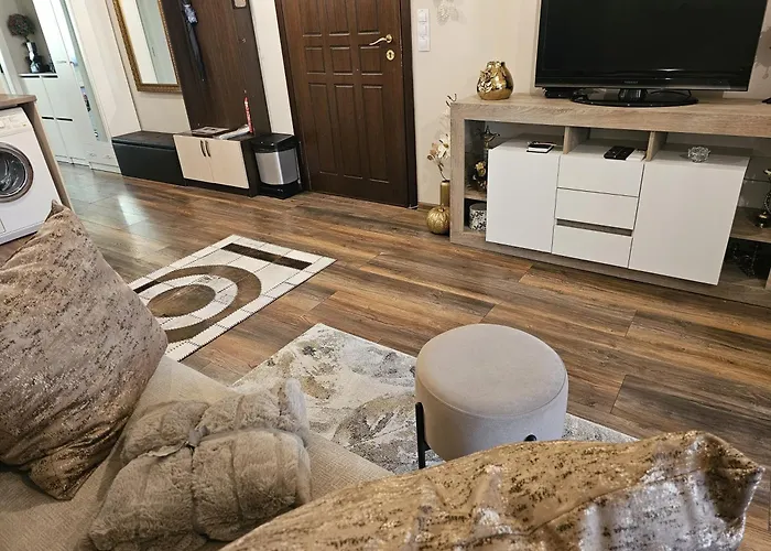 דירה Bright - & Business סופיה