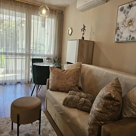 Bright - & Business * Sofia